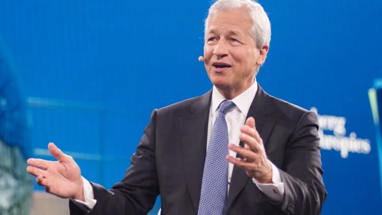Jamie Dimon calls Charles Scharf an 'excellent' choice to run Wells Fargo